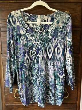Chico's Printed V-Neck 3/4 Sleeve Top — Teal, Purple & White, Chico’s Size 2